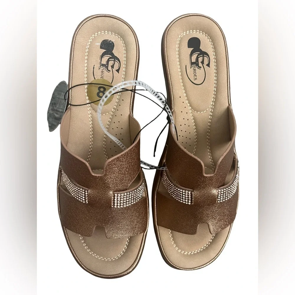 GC Women Brown Slide Sandals with Rhinestone Accents Wedge Heel Size:8. NWT.